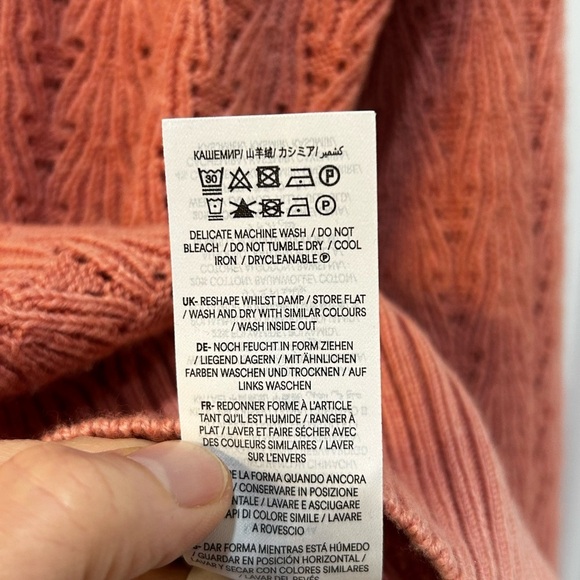 Boden Pointelle Stitch Sweater Pink Sz XS Wool Feminine Girly Holiday Chic Boho - Picture 10 of 10